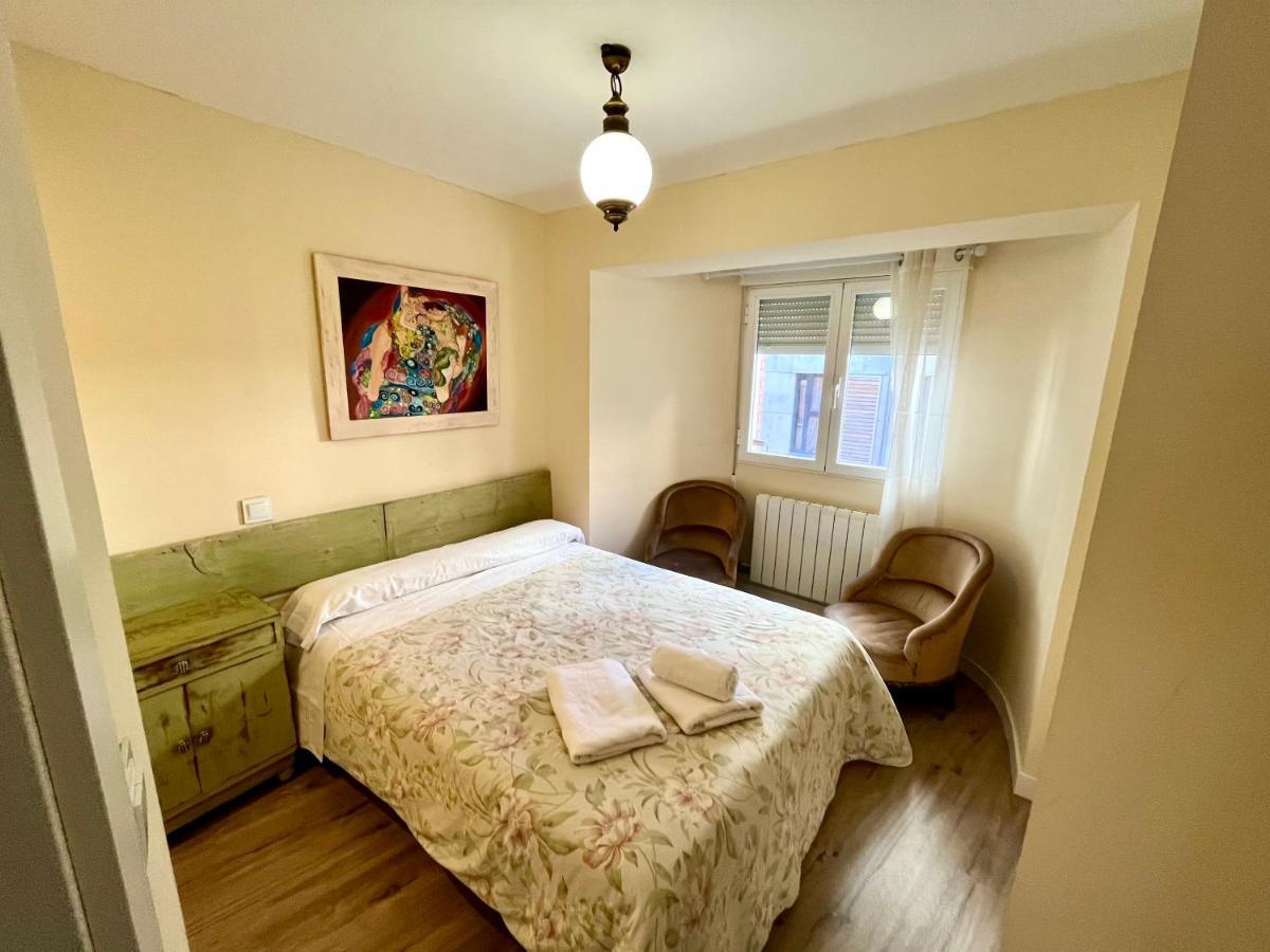 Atuaire Home Vivienda En Perfecta Ubicacion Al Lado De La Catedral De Burgo 外观 照片